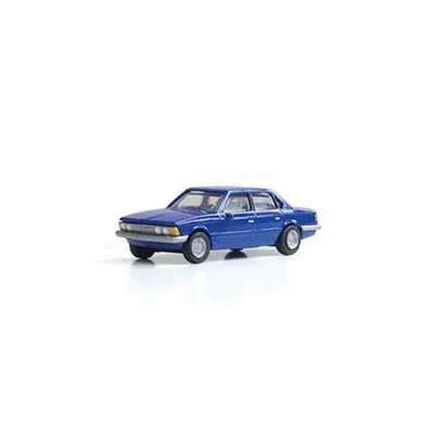 Woodland Scenics Ho Scale Sedan Model Car, Blue