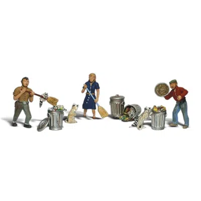 Woodland Scenics People & Pesky Raccoons - Ho Scale, 8 Piece