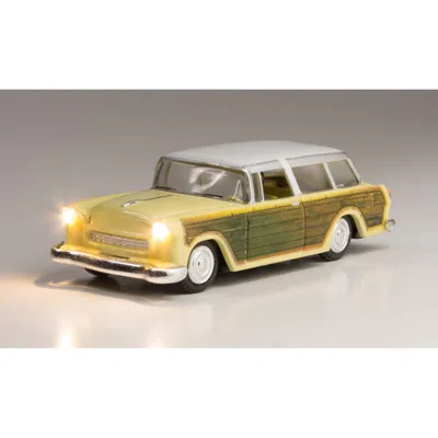 Woodland Scenics Station Wagon - Ho Scale