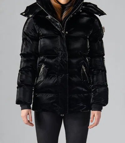 Woodpecker Bumnester Puffer Coat In All Wet Black In Multi