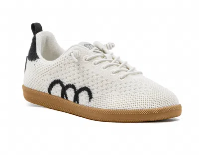 Woolloomooloo Women's Engadine Sneakers In Ecru In White
