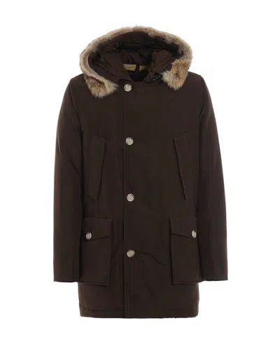 Woolrich A Men's Coat / Down Jacket In Brown