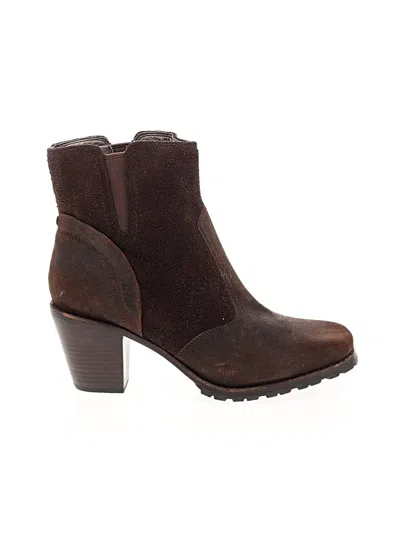 Pre-owned Woolrich Ankle Boots In Brown