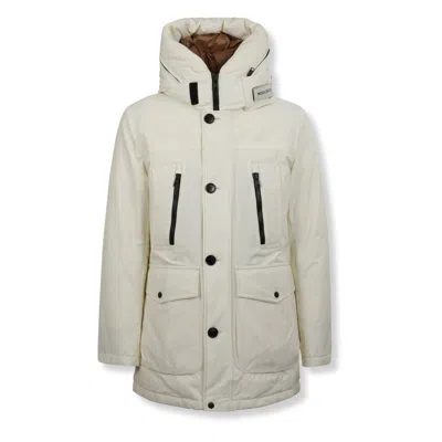 Woolrich Arctic Anorak In Iconic Ramar Cloth In White