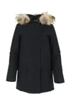 Woolrich Arctic Buttoned Jacket In Black