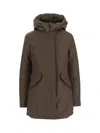 Woolrich Pinecone Hooded Logo Detail Cotton-blend Jacket In Brown