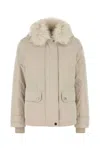 Woolrich Warm And Stylish Down Jacket In White