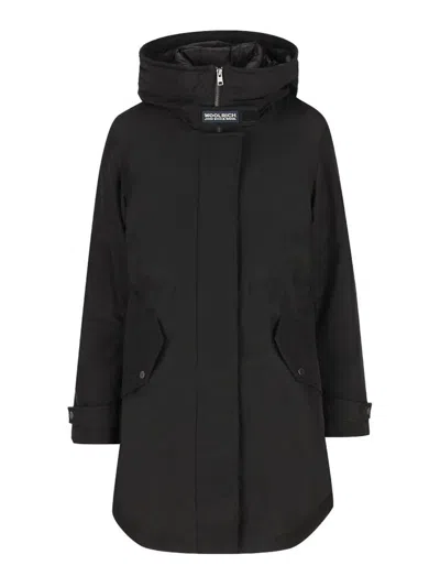 Woolrich Authentic In Parka Item In Black