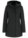 Woolrich Boulder Parka Coat With Padded Design In Black