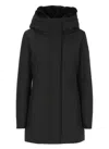 Woolrich Boulder Parka In Black