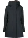 Woolrich Boulder Parka Coat With Padded Design In Blue