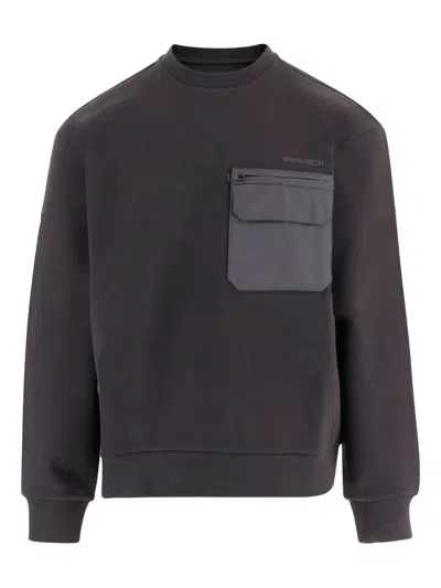 Woolrich Chest-pocket Logo Sweatshirt In Black