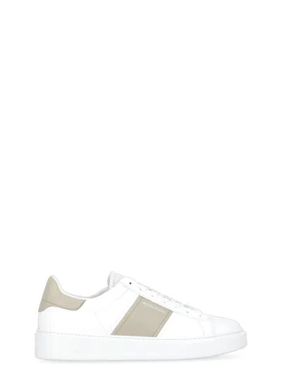 Woolrich Classic Court Trainers In White