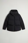 Woolrich Madison Short Down Jacket In Black