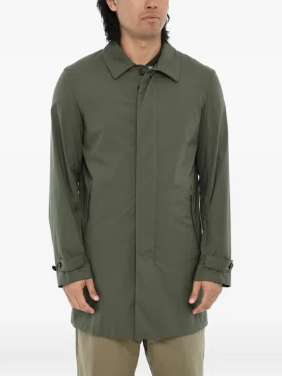 Woolrich Concealed-closure Single-breasted Coat In Green