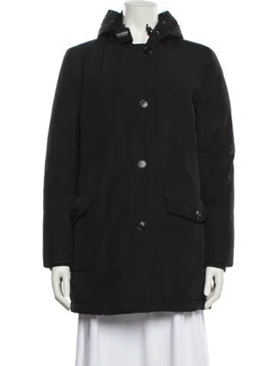 Pre-owned Woolrich Down Coat In Black