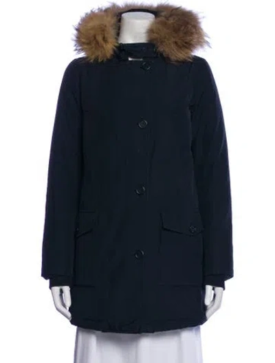 Pre-owned Woolrich Down Coat In Blue