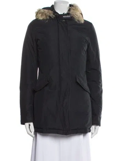 Pre-owned Woolrich Down Coat In Gray