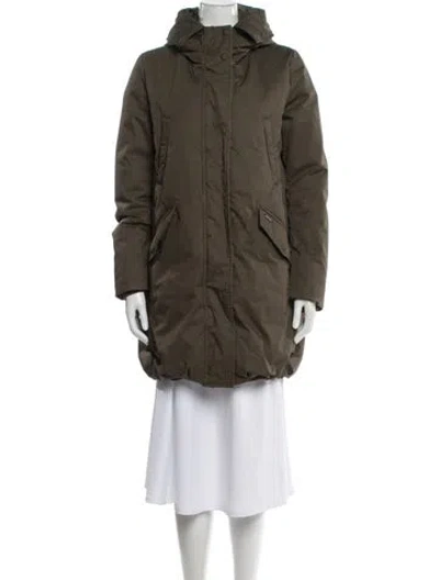 Pre-owned Woolrich Down Coat In Green