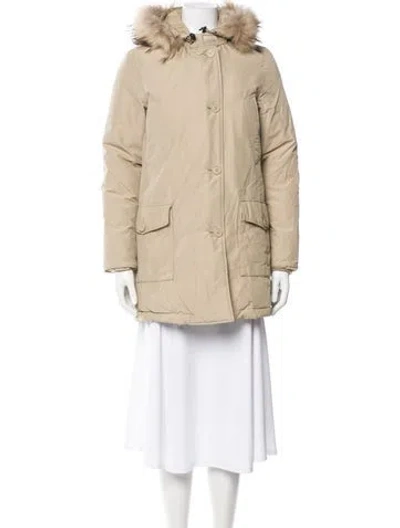 Pre-owned Woolrich Down Coat In Neutral