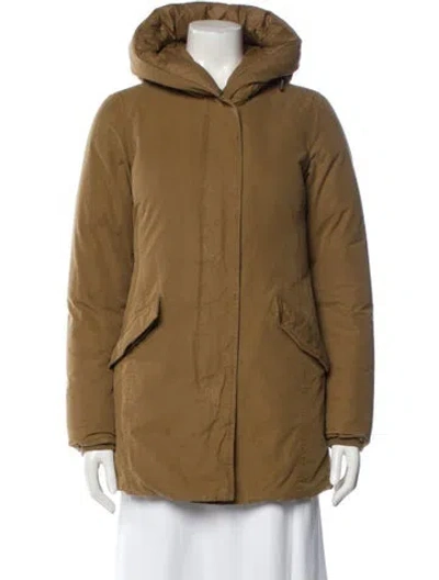 Pre-owned Woolrich Down Jacket In Neutral