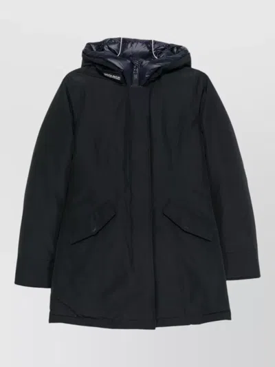 Woolrich Down Puffer Jacket In Black