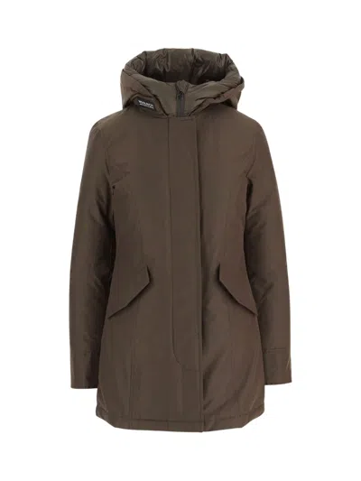 Woolrich Pinecone Hooded Logo Detail Cotton-blend Jacket In Gray