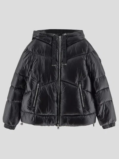 Woolrich Jackets In Black