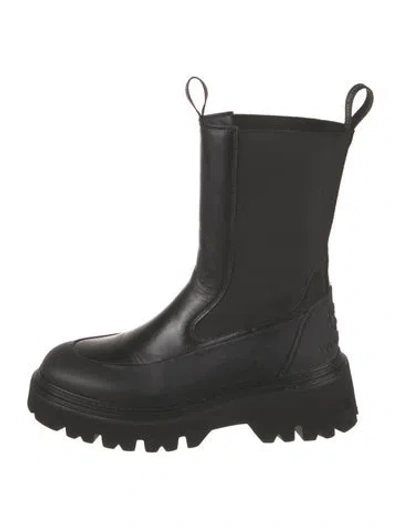 Pre-owned Woolrich Leather Chelsea Boots In Black