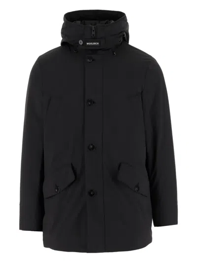 Woolrich Logo-detail Puffer Jacket In Black