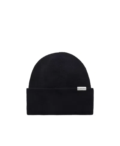 Woolrich Logo-patch Knitted Beanie In Black