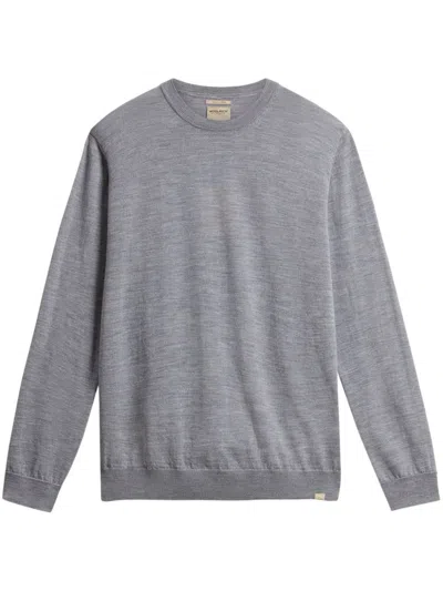 Woolrich Logo-tag Knitted Jumper In Grey