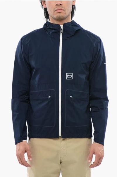 Woolrich Logoed High Aeration Windbreaker In Blue