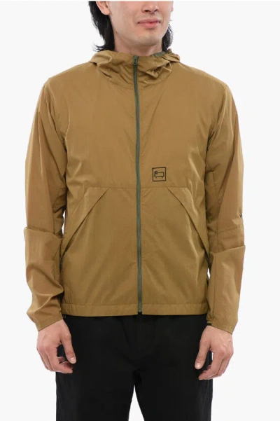 Woolrich Logoed High Aeration Windbreaker In Beige