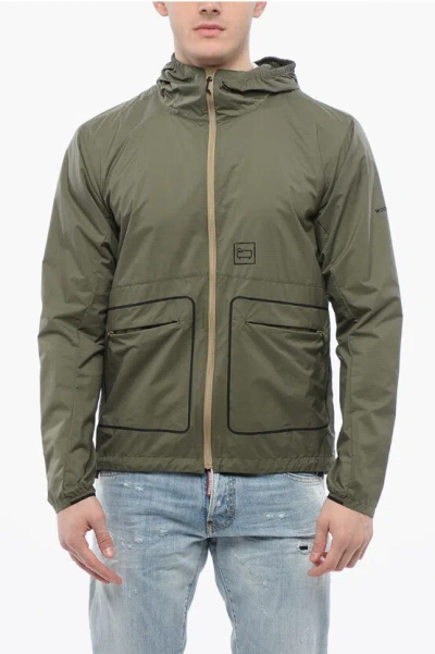 Woolrich Logoed High Aeration Windbreaker In Green