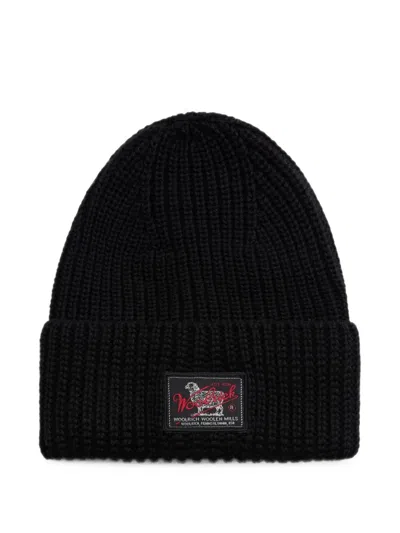 Woolrich Logo-patch Ribbed-knit Beanie Hat In Black