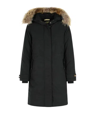 Woolrich Long Sleeved Hooded Coat In Black