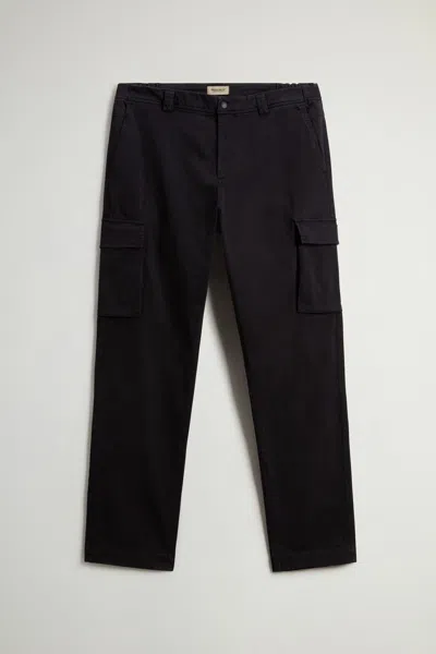 Woolrich Straight-leg Cargo Trousers In Black