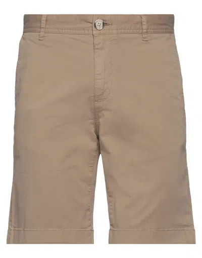 Woolrich Man Shorts & Bermuda Shorts Beige Size 29 Cotton, Elastane