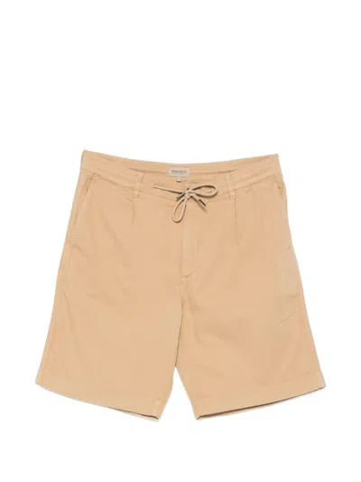 Woolrich Men's Comfortable Bermuda Shorts With Drawstring Waist In Sand