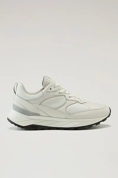 Woolrich Men White Off White Size 7 In White