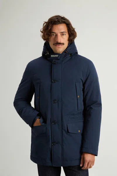 Woolrich Mountain Cloth Parka Jacket In Blue