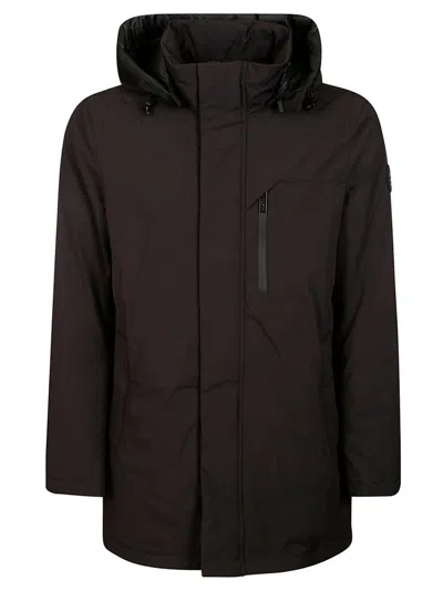 Woolrich Mountain Hooded Down Parka Coat In Black