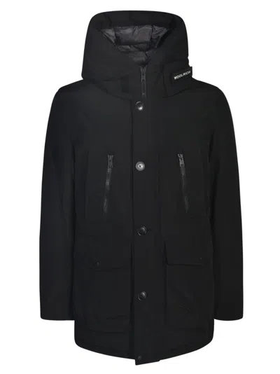 Woolrich Multi-pocket Hooded Parka In Black