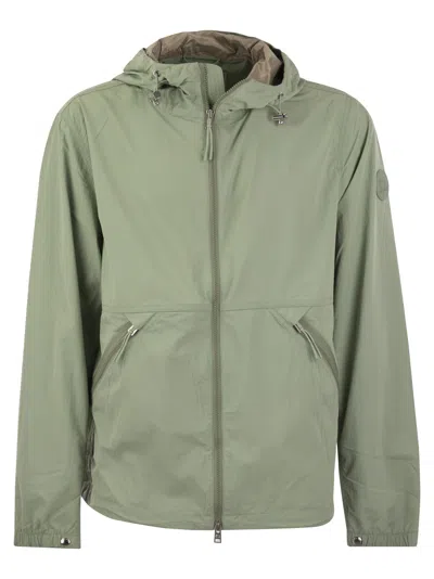 Woolrich Nylon Crinkle Windbreaker With Hood In Green