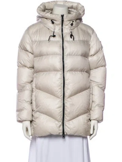 Pre-owned Woolrich Nylon Jacket In Neutral