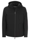 Woolrich Pacific Jacket In Tech Softshell In Black