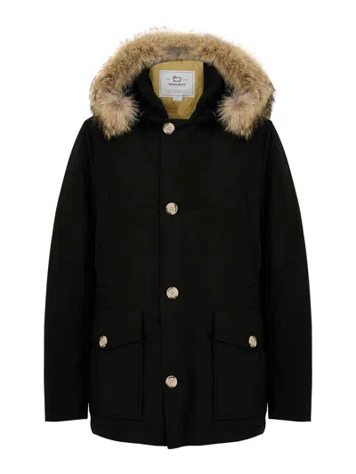 Woolrich Parka With Fur And Pockets In Black