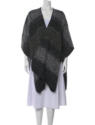 Pre-owned Woolrich Patterned V-neck Sweater In Black