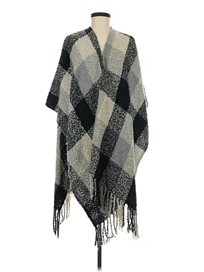 Pre-owned Woolrich Poncho In Black